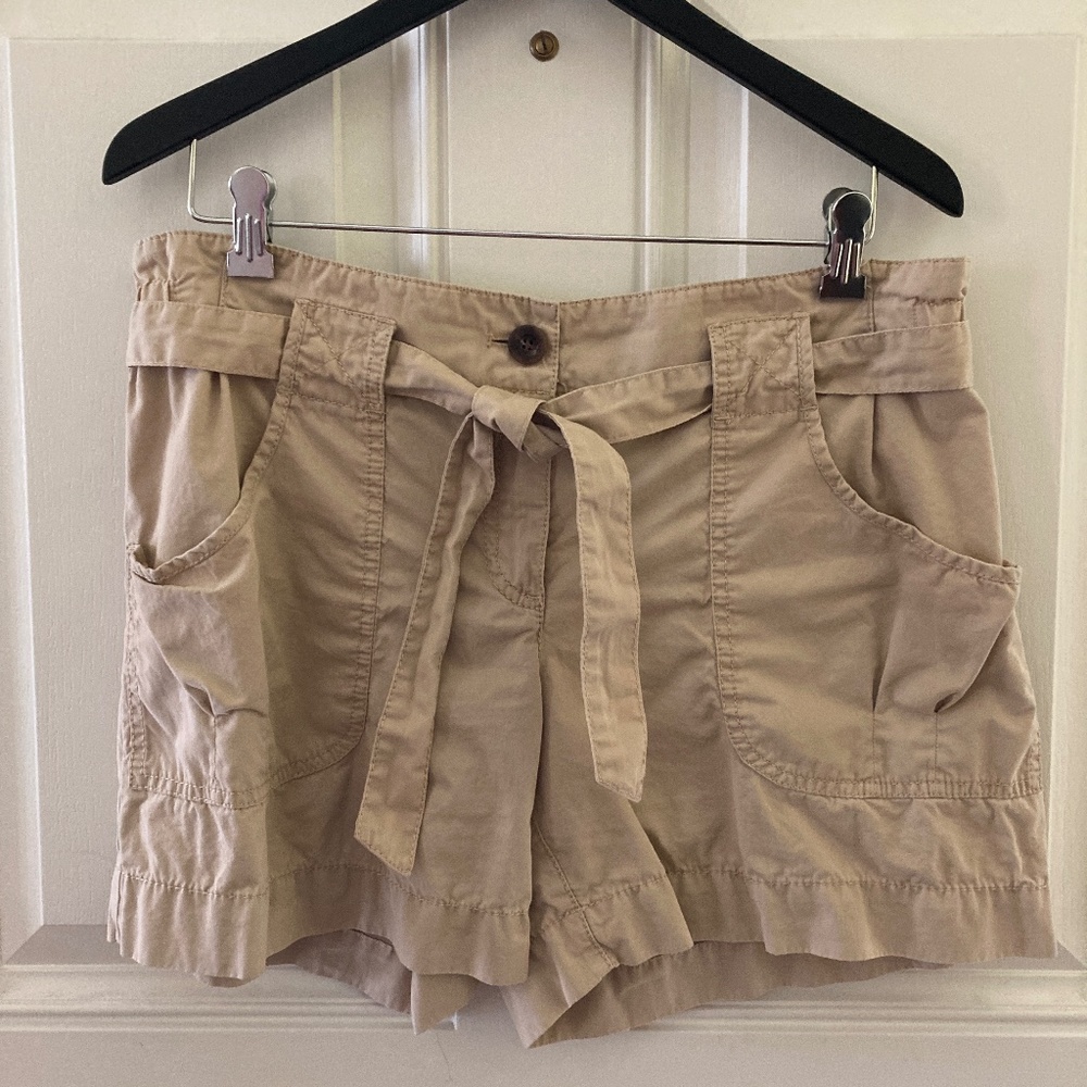 FINAL SALE! Ann Taylor LOFT 5" Inseam Shorts/Khaki/Cotton/Sz. 8/NEW/PRICE FIRM!